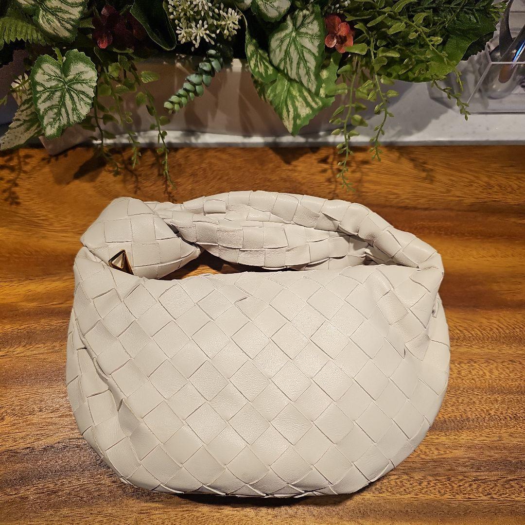 BOTTEGA VENETA ハンドバッグ JODIE Mini　ホワイト
