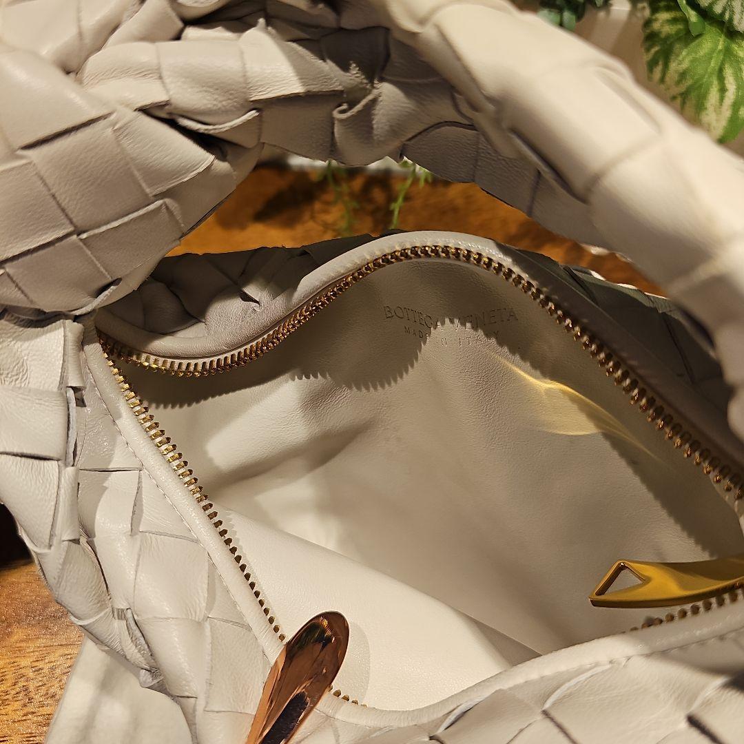 BOTTEGA VENETA ハンドバッグ JODIE Mini　ホワイト