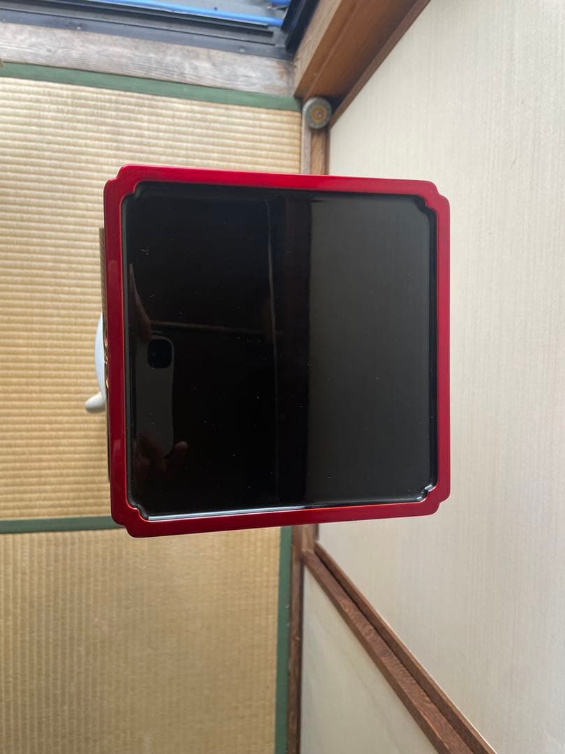 中央香台 : 高さ40cm、天板20cm角