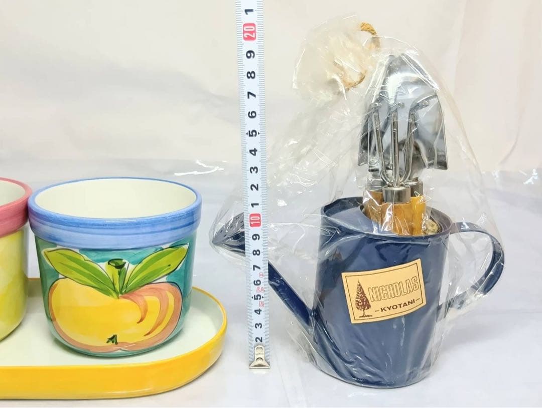 植木鉢 セット ポルトガル製　3鉢　陶器製　ジョウロ スコップ付き アンティーク