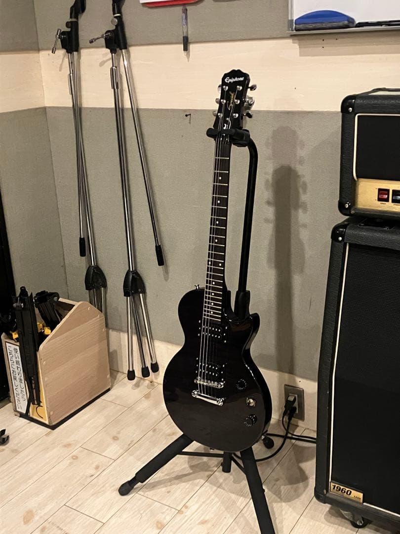 Epiphone 限定ブラック(希少トラ柄)エピフォン レスポール　美品