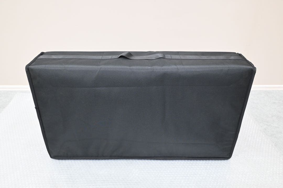 【極美品】 アルマンドアタッシュケース黒木製6本入り