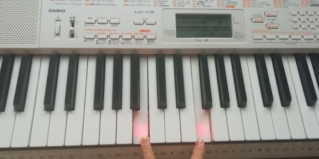 CASIO　電子ピアノ