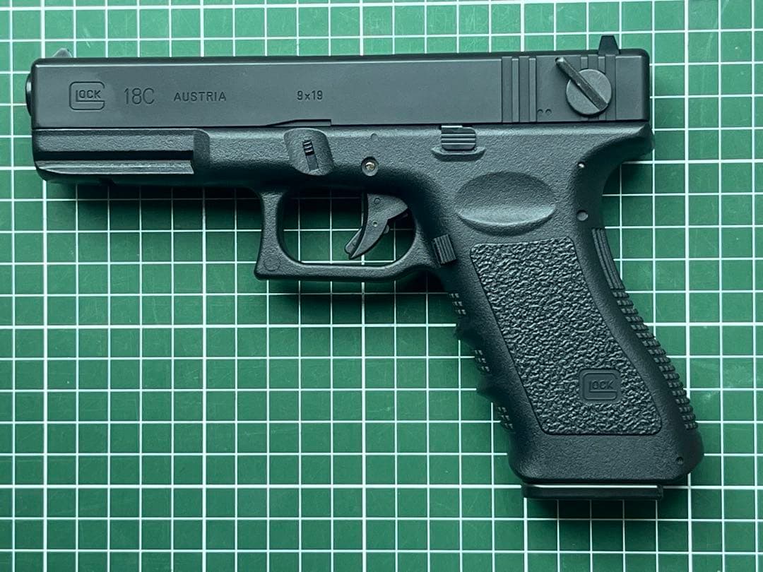 ⭐︎東京マルイ グロック18C 電動ガン 100連マグ•リポ•ハードケース【美品】