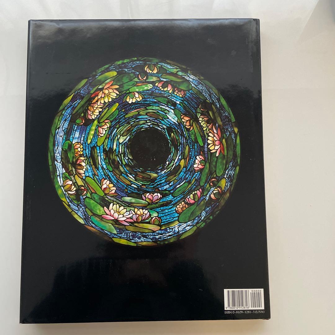 ステンドグラス　THE LAMPS OF TIFFANY STUDIOS