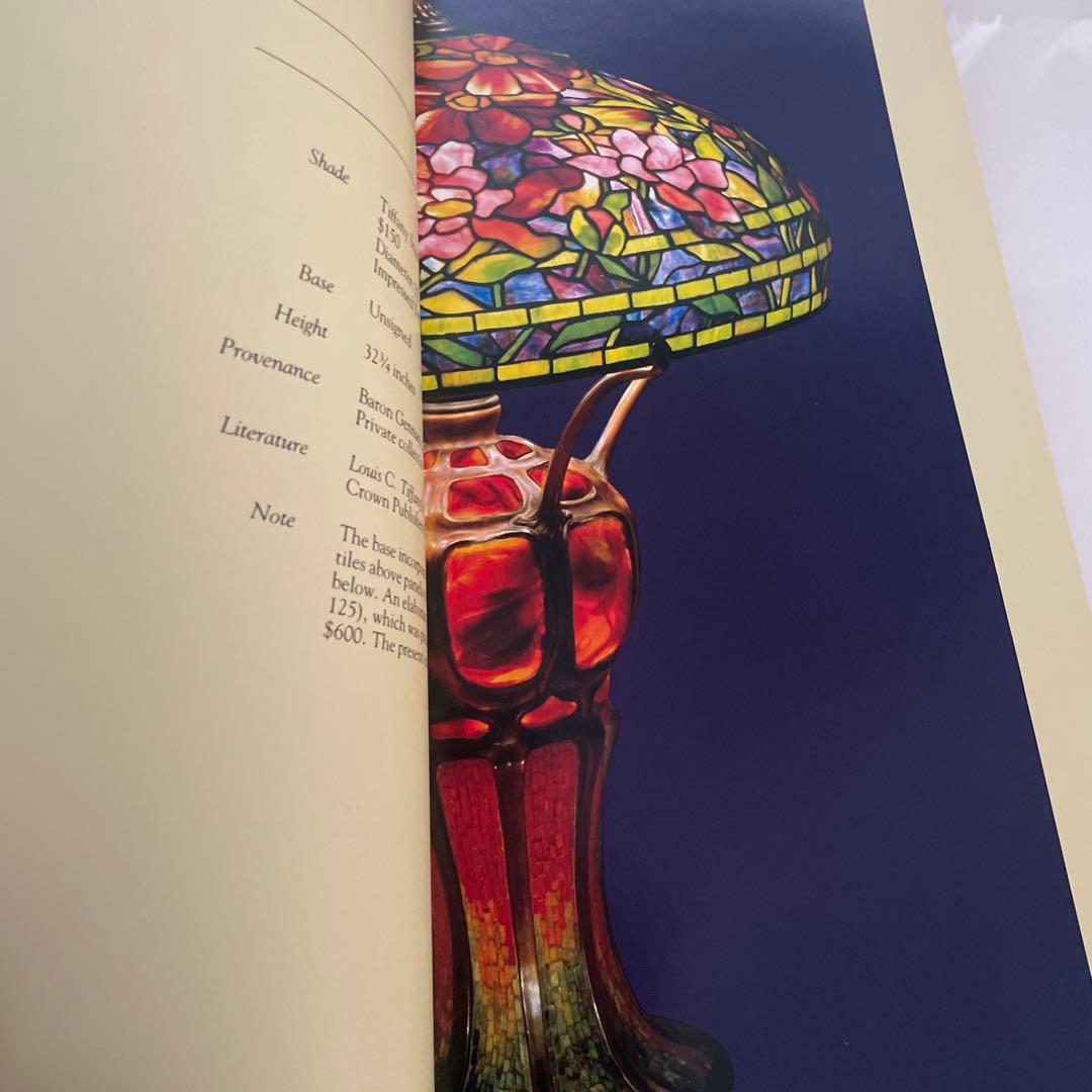 ステンドグラス　THE LAMPS OF TIFFANY STUDIOS