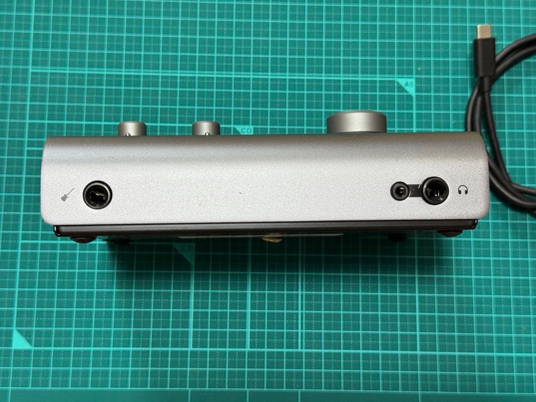 AUDIENT iD14 MKII オーディオインターフェイス