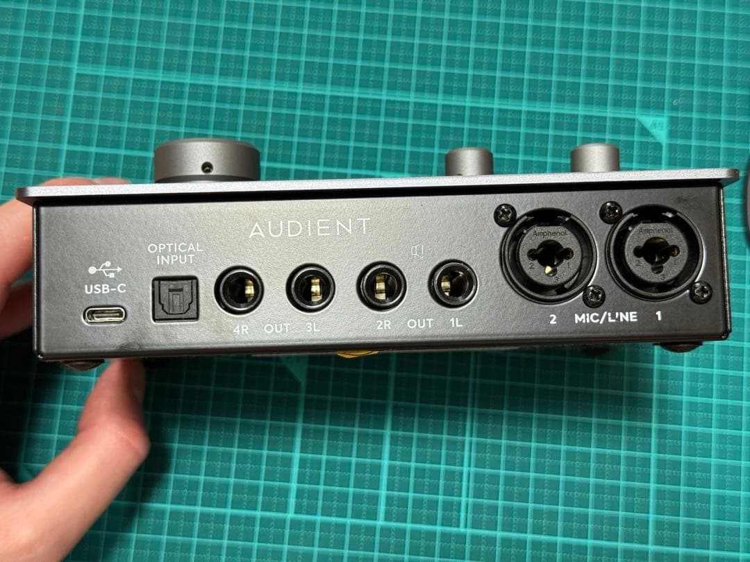 AUDIENT iD14 MKII オーディオインターフェイス