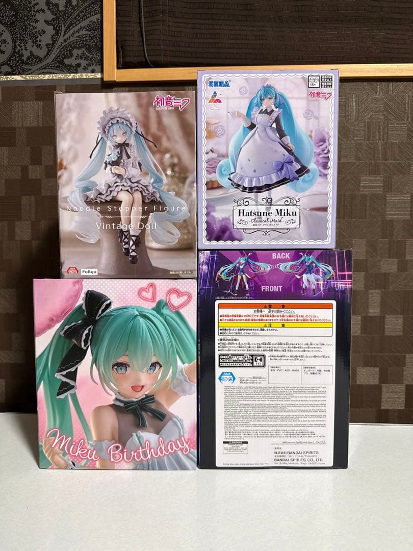 初音ミク　フィギュア　4点