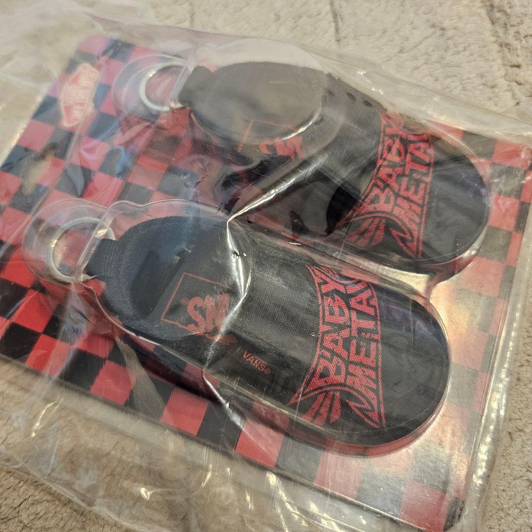 BABYL 11 SLIP ON THE ONE限定 赤/黒