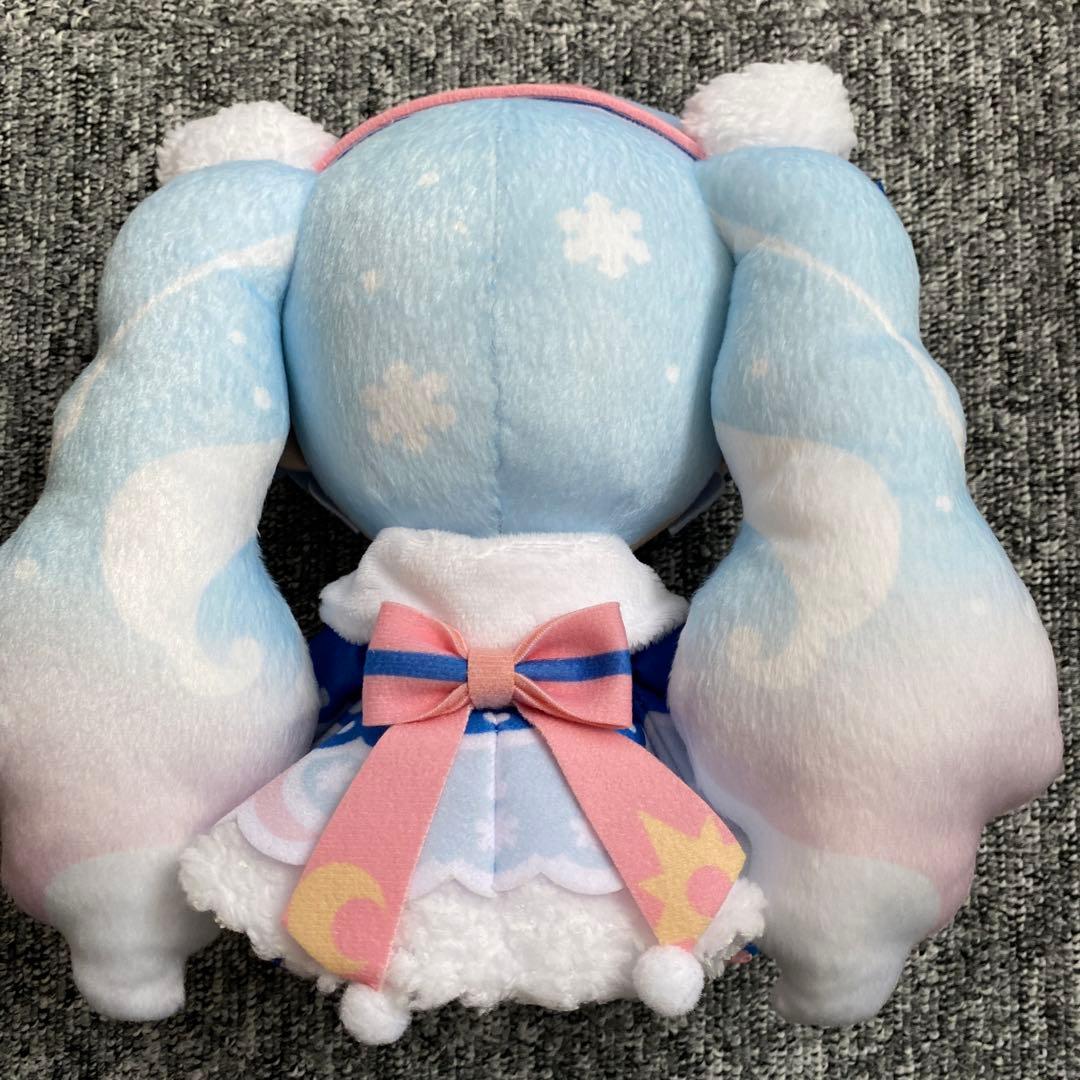 雪ミク 2023 Gift ぬいぐるみ