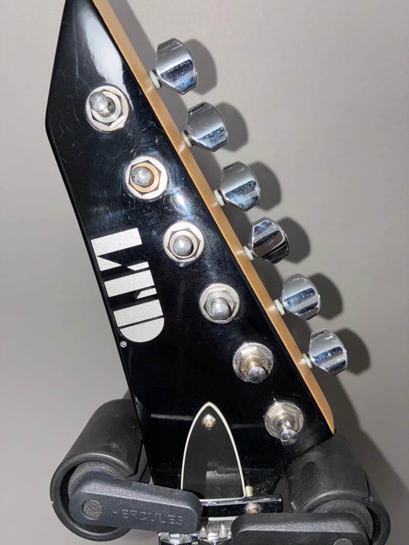 LTD MH-50　ESPレフティー　フロイドローズ