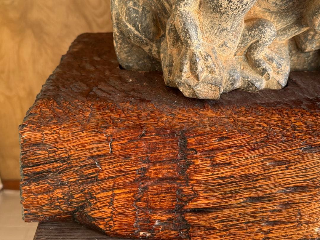 中国　石佛　三尊佛　台付　仏教美術　高さ約51cm 送料込み251211