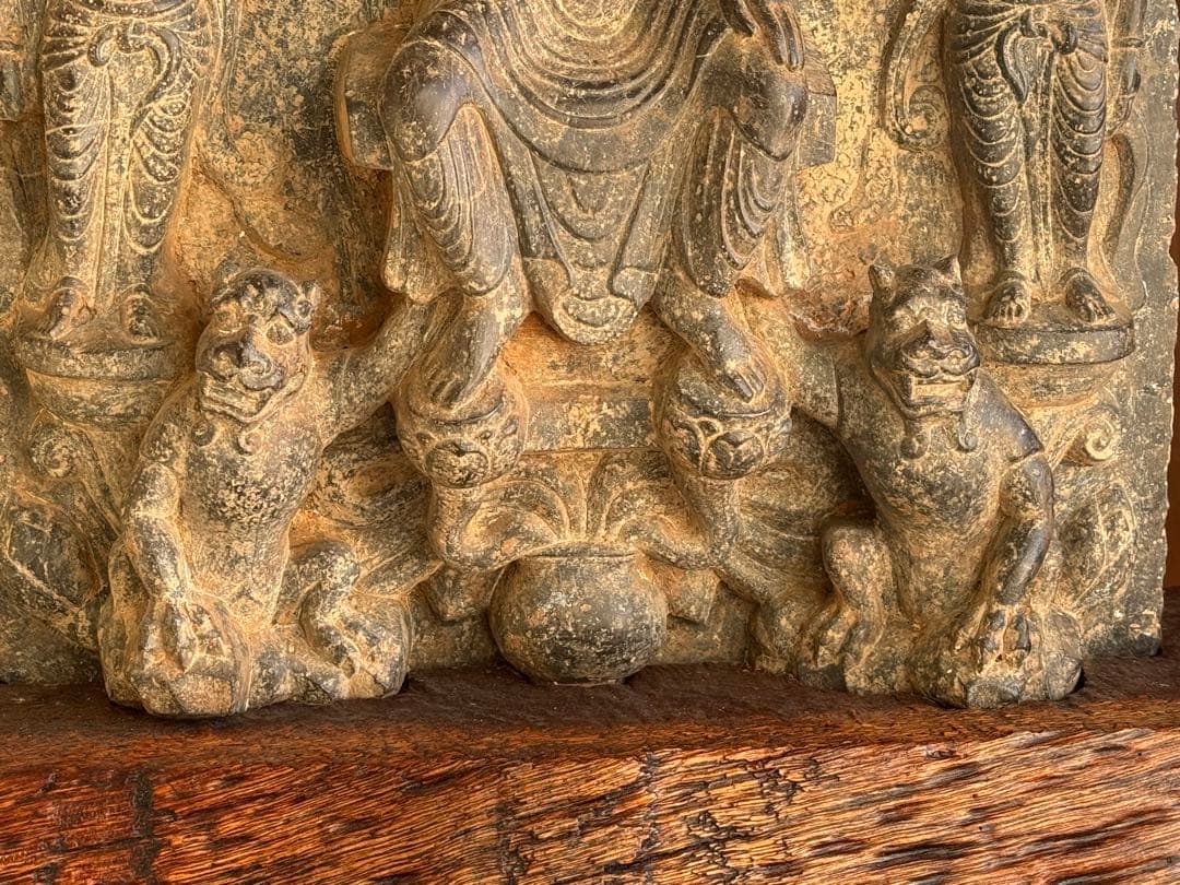 中国　石佛　三尊佛　台付　仏教美術　高さ約51cm 送料込み251211