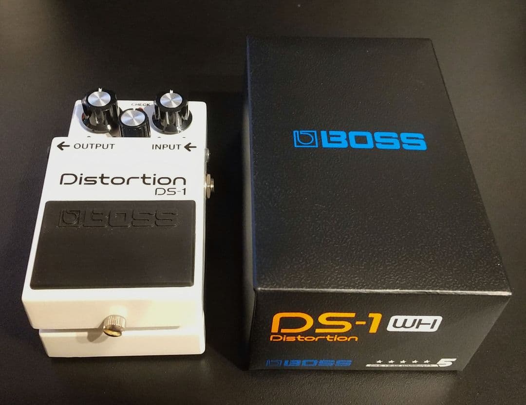 BOSS DS-1 ホワイト ディストーションペダル