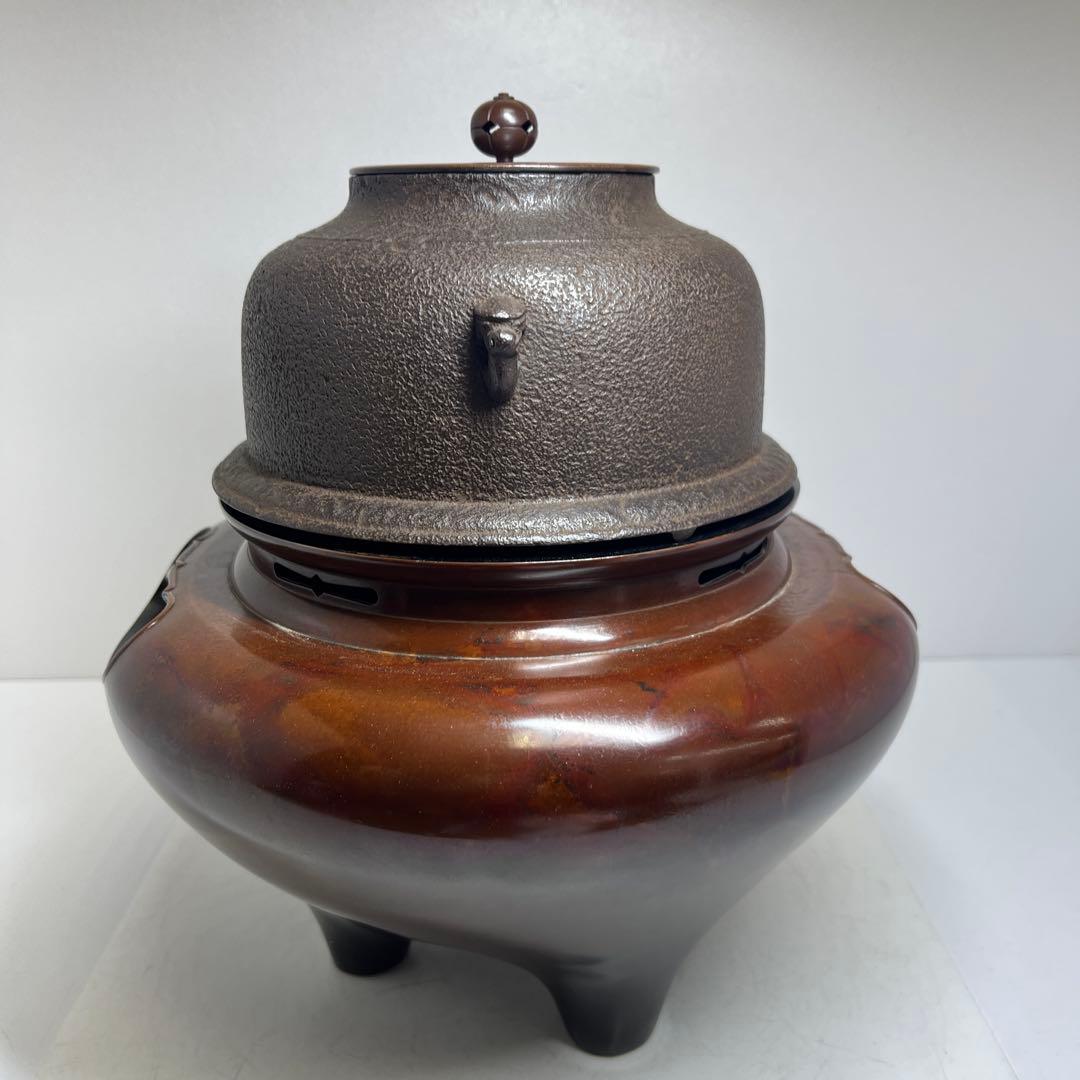 角谷莎村　風炉釜　共箱　7.8㌔　東Y7-1106①タルサ