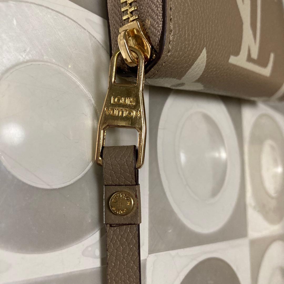 美品 ルイヴィトン ノベルティ 財布