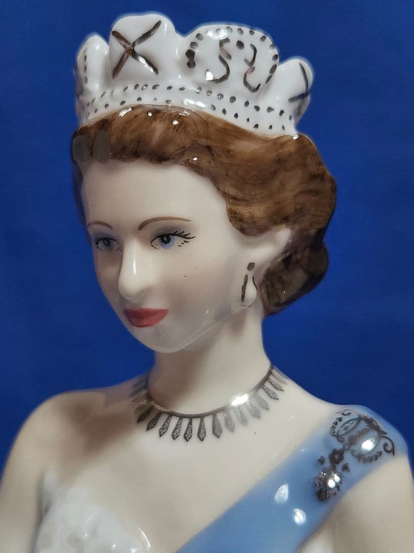 レア エリザベス女王 フィギュア ロイヤルウースター 1953年 フィギュリン