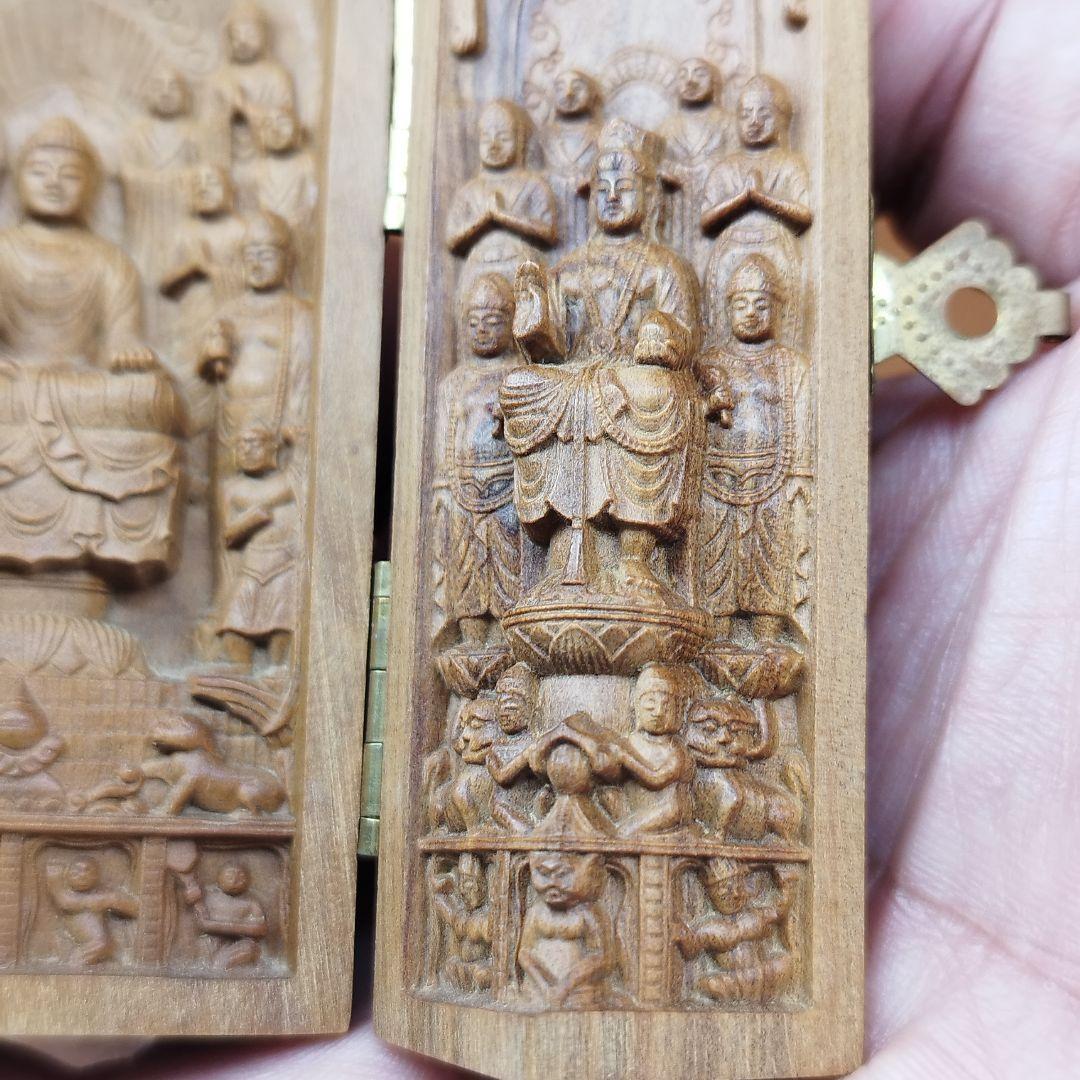 インド老山白檀超精細彫刻 ミニ「国宝緒尊仏籠」《整理番号:BU007》