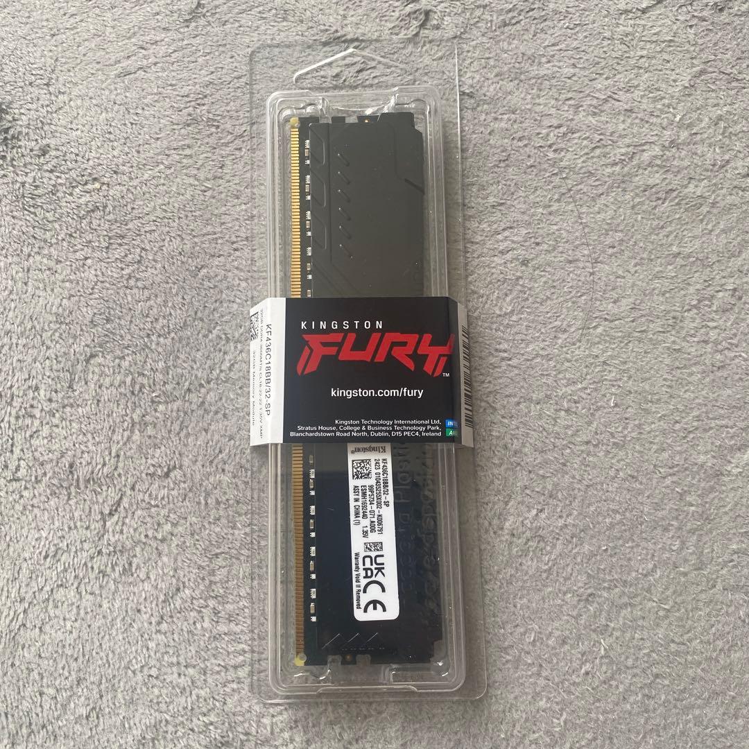 メモリー KINGSTON FURY 32 DDR4 3200MHz