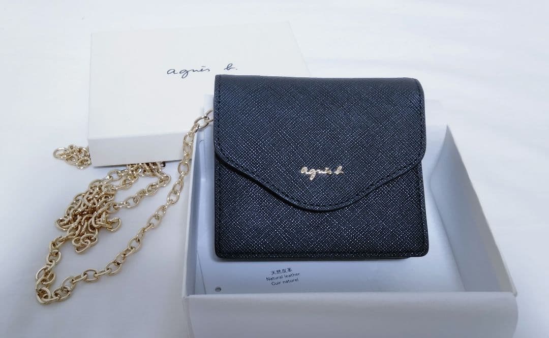Agnes.b.(アニエスベー) チェーン付きケース チェーンウォレット