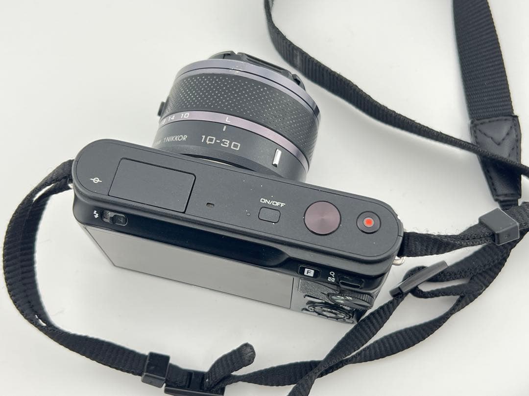 【良品】 NIKON J1 1NIKKOR 10-30mm レンズセット 187