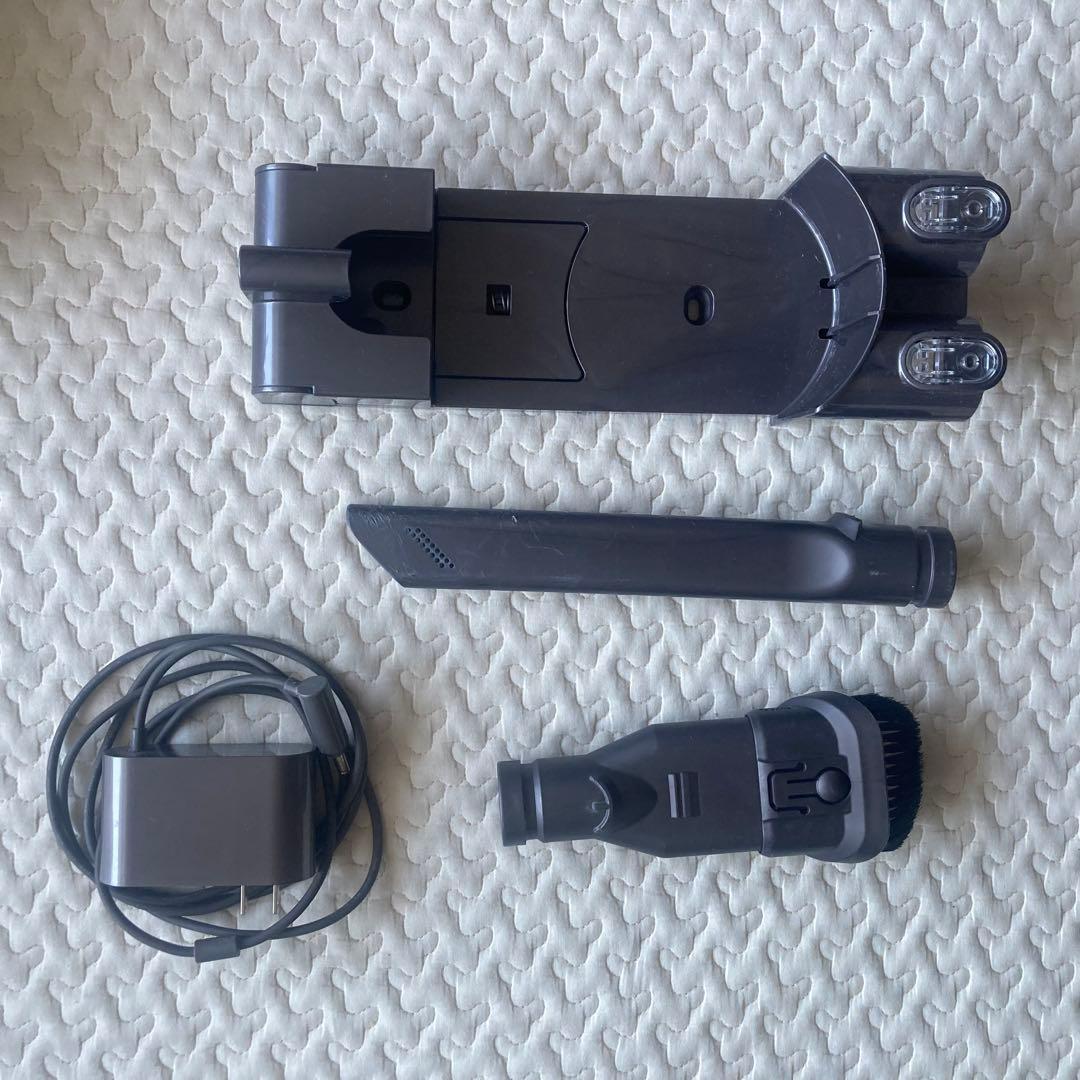 ジャンク品　Dyson V6 fluffy