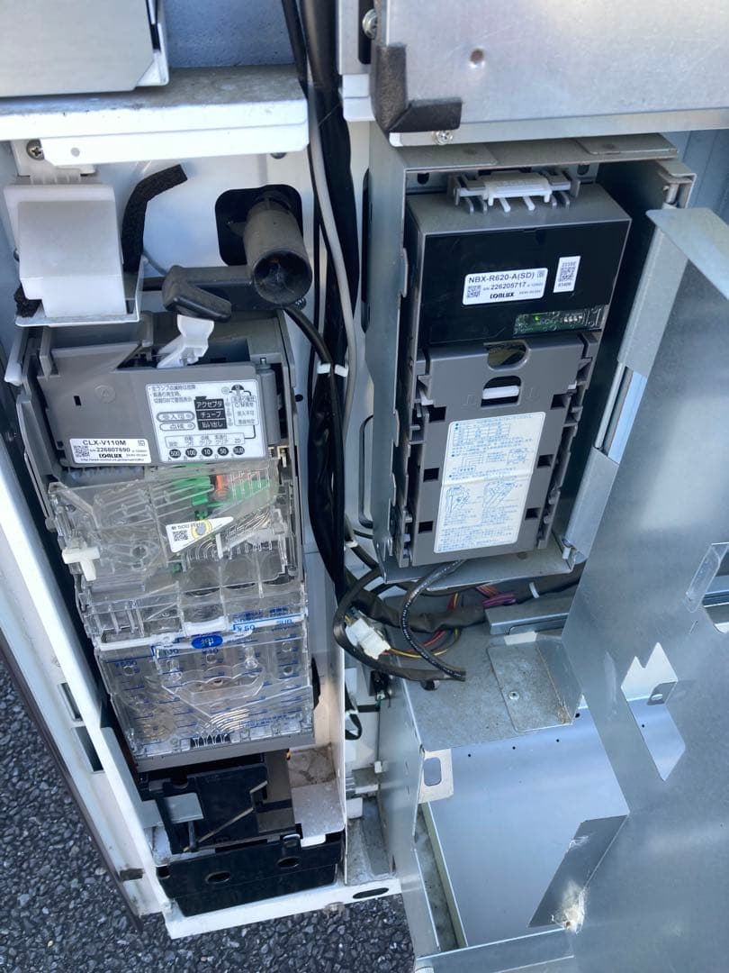 ど冷えもんFIV-KIA2110N 2022年3月購入　冷凍スイーツ自動販売機