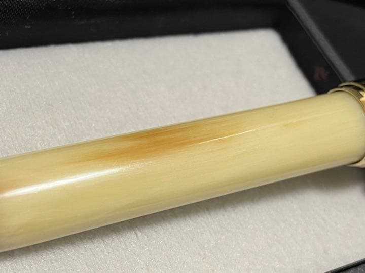 ※値引済【※入手困難】EXCCALIBUR/ボールペンタイプ/水牛角/替芯3本付