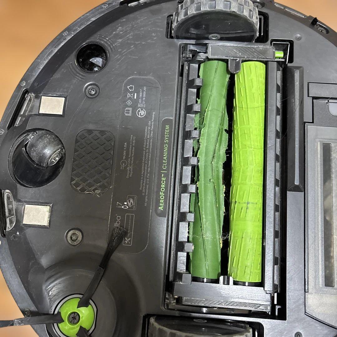 iRobot Roomba i7 ロボット掃除機 本体