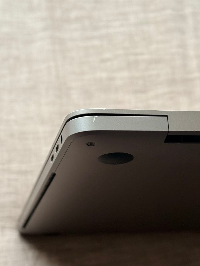 MacBook Pro 2019 i9 1TB 16G　16inch