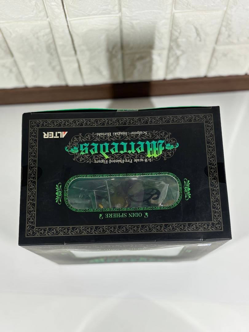 未開封ALTER Mercedes 1/8スケール フィギュア完成品