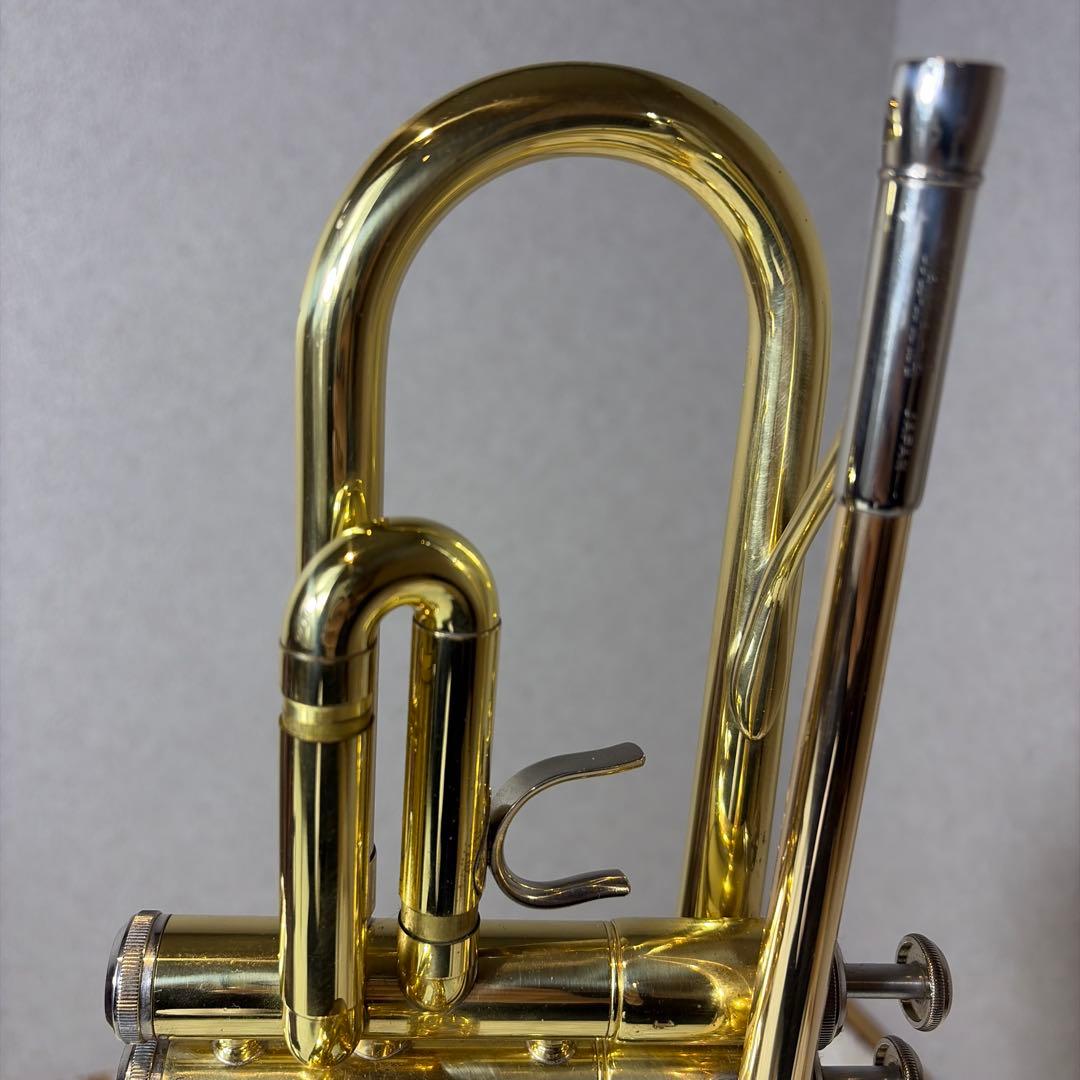 【美品】 YAMAHA トランペット YTR2320E マウスピース ケース付