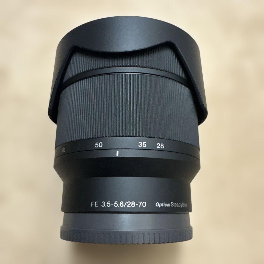 ソニー FE 28-70mm f/3.5-5.6 OSS ズームレンズ