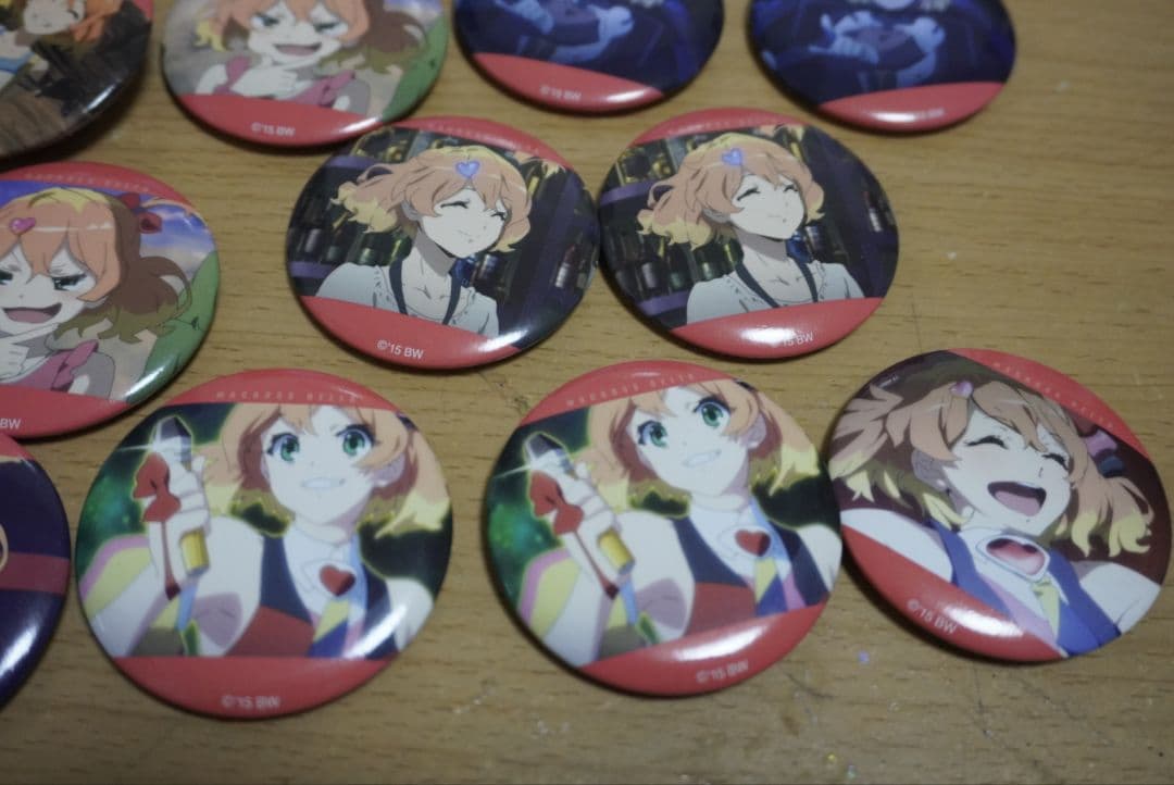 フレイア・ヴィオン 缶バッジセット　マクロスデルタ　24個　キャラバッジ