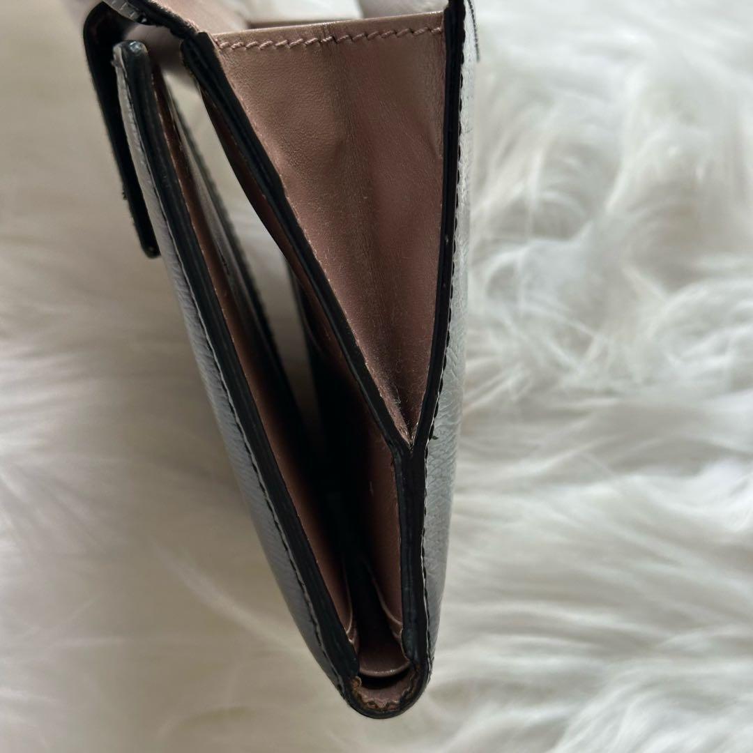 美品✨GUCCI 二つ折り財布　ダブルホック ブラック レザー ハート