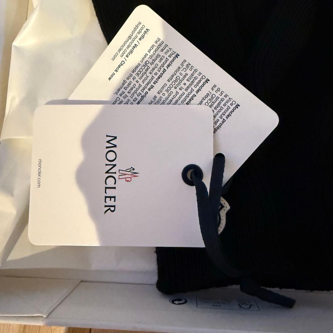 MONCLER 新品未使用ブラック ニット手袋 Lサイズ