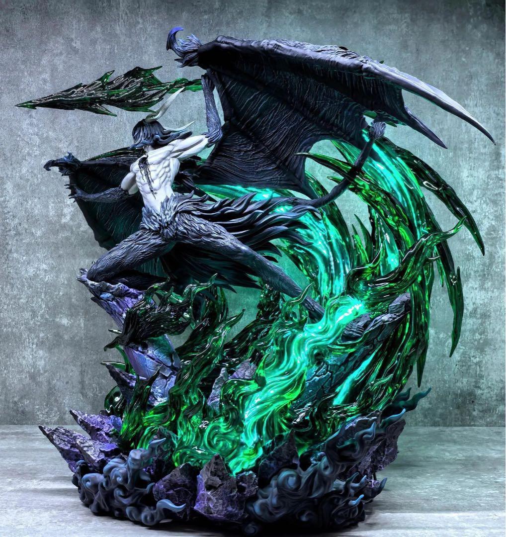 ウルキオラ・シファー　ブリーチ　フィギュア　ガレージキット