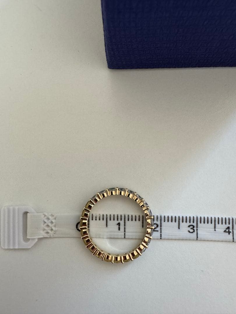 スワロフスキー　リング