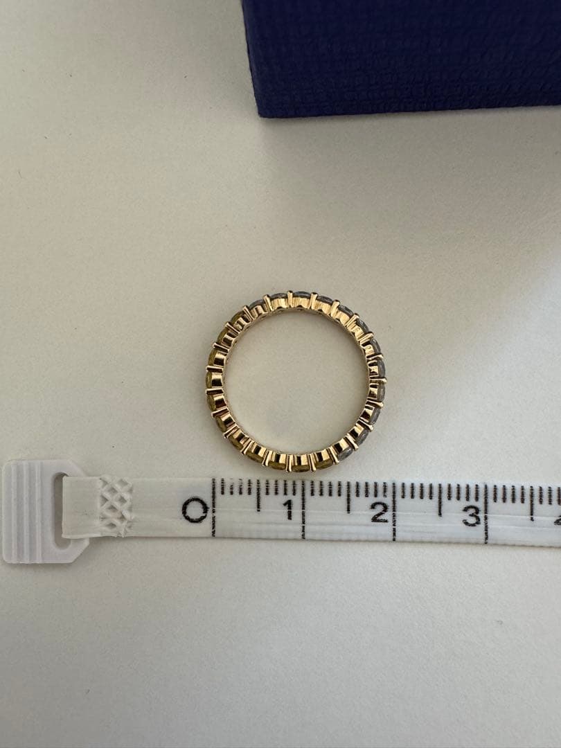 スワロフスキー　リング