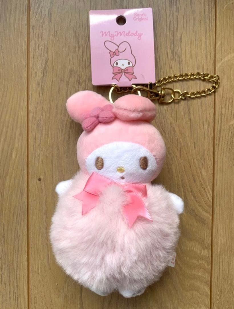マイメロ チャームマスコット　ファー　サンリオ　マスコットホルダー