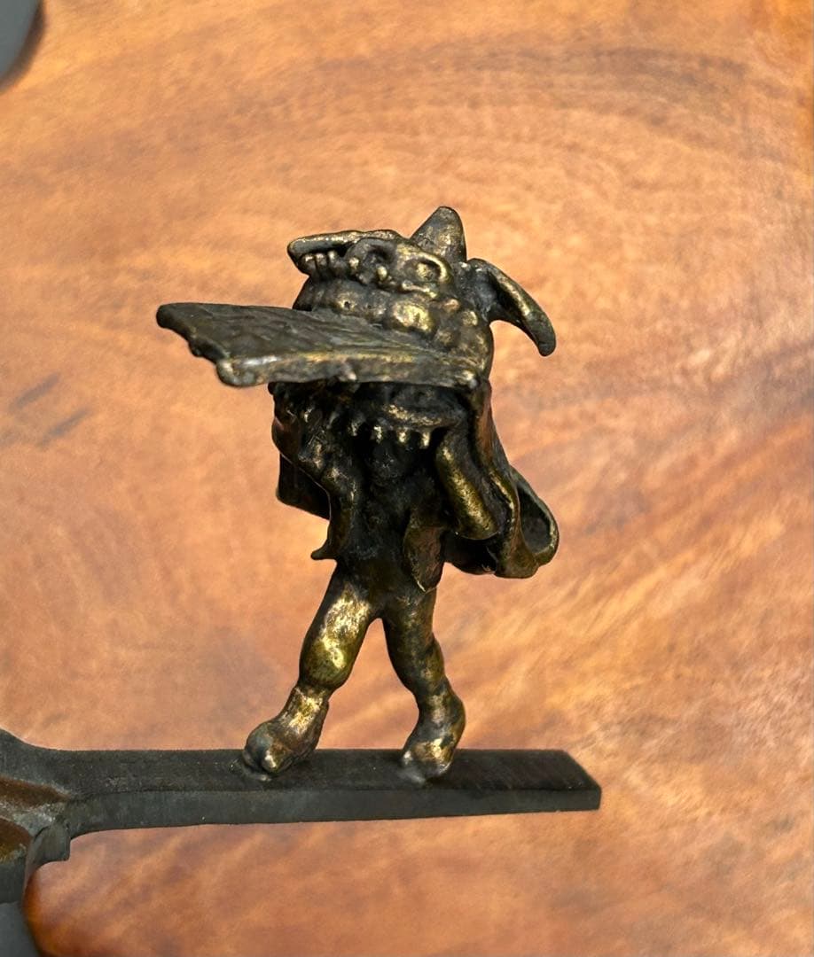 文鎮 ペーパーウエイト 高岡銅器 なきべそ　獅子舞　下尾治彦 作