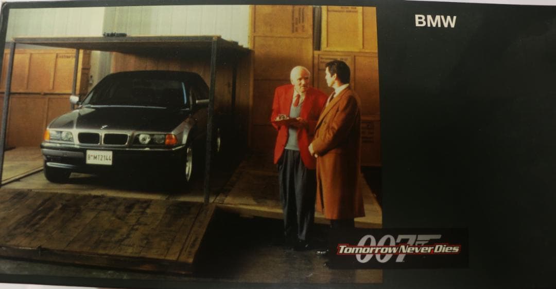 BMW特注００７　ＢＭＷ７５０IL　 1/24 　限定品　中古品