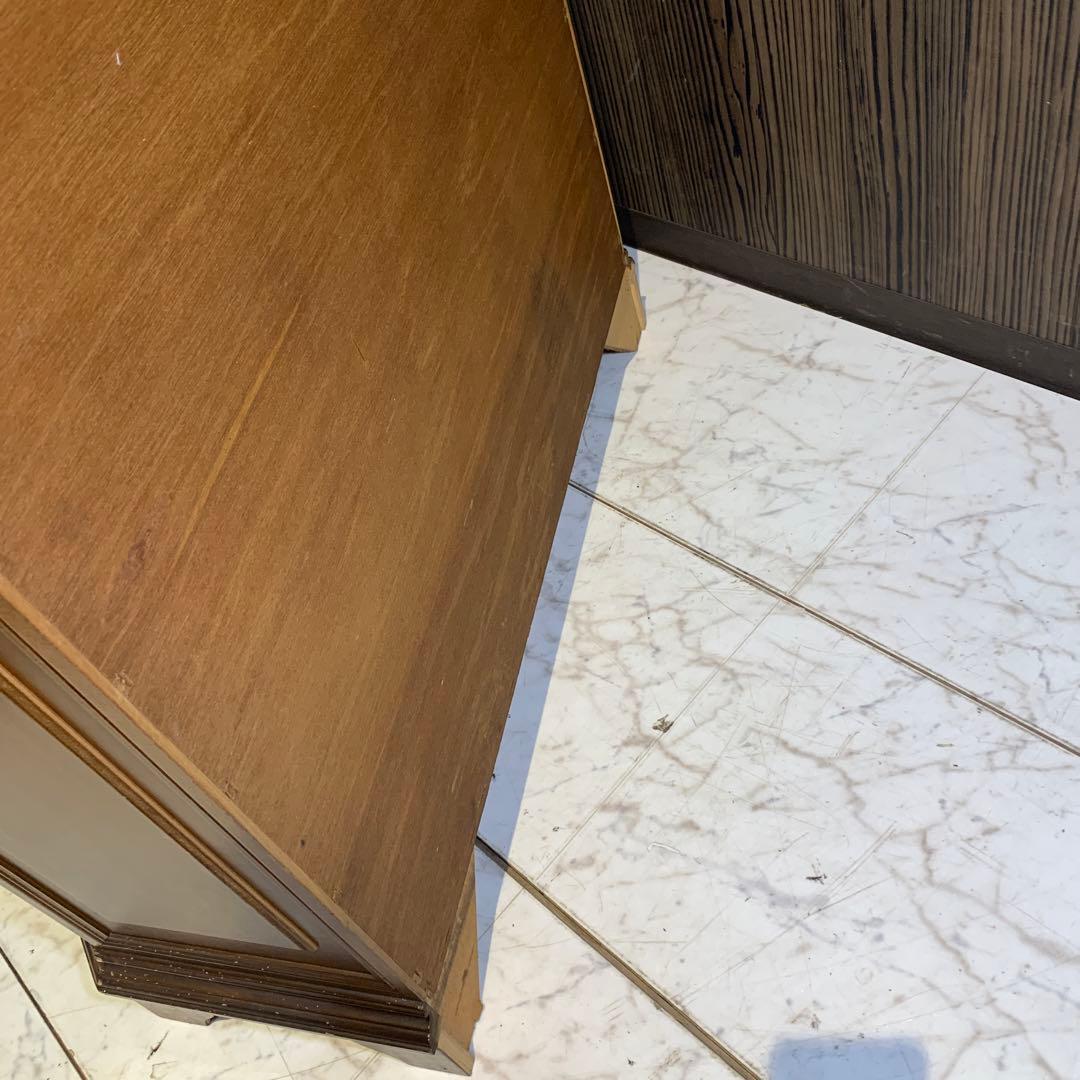 M*N様 イタリア　アンティーク　キャビネット