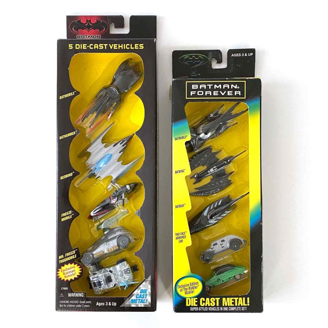 バットモービル テレフォンとミニカーのセット　batman batmobile