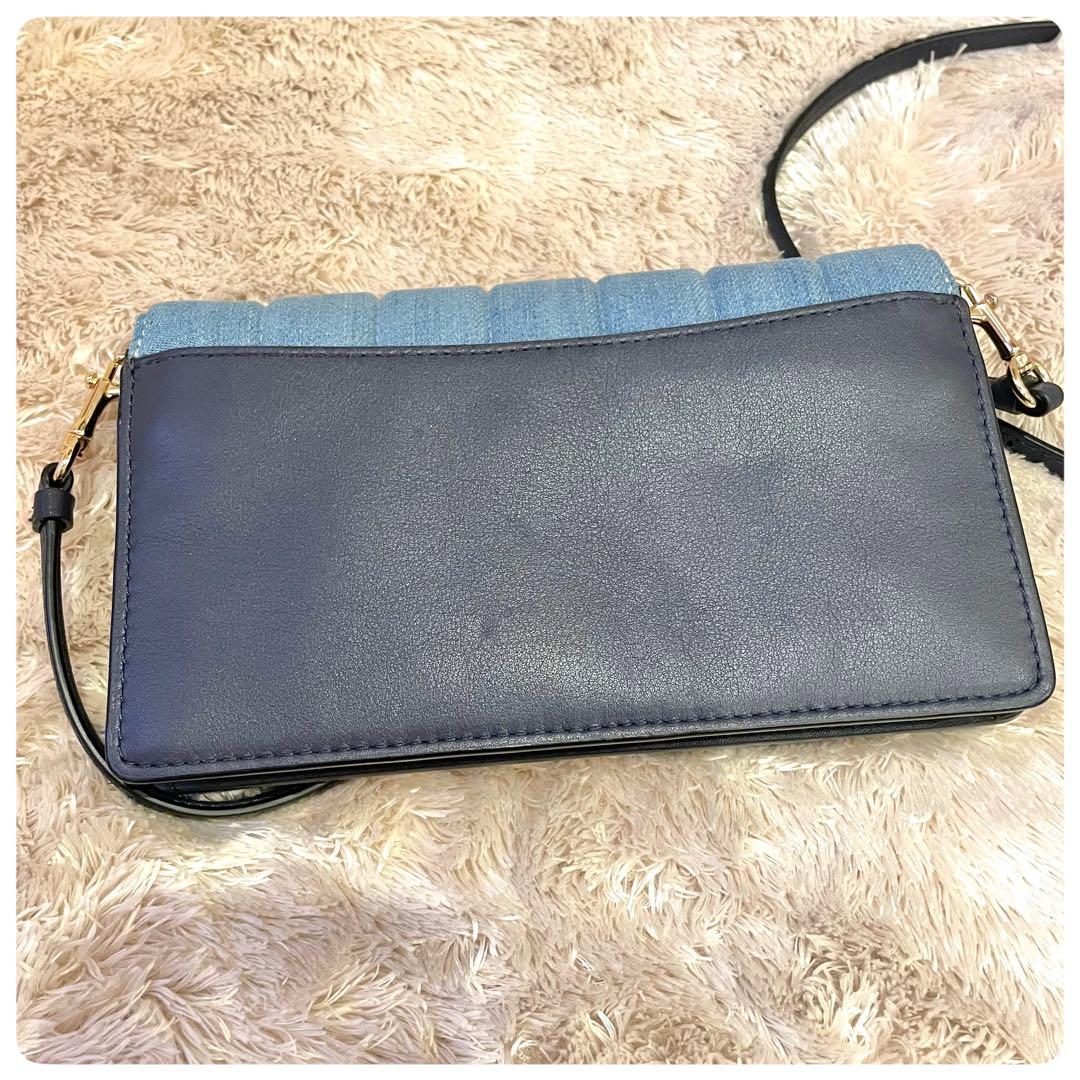 ほぼ未使用✨　コーチ　アンナ フォルドオーバー クロスボディ クラッチバッグ