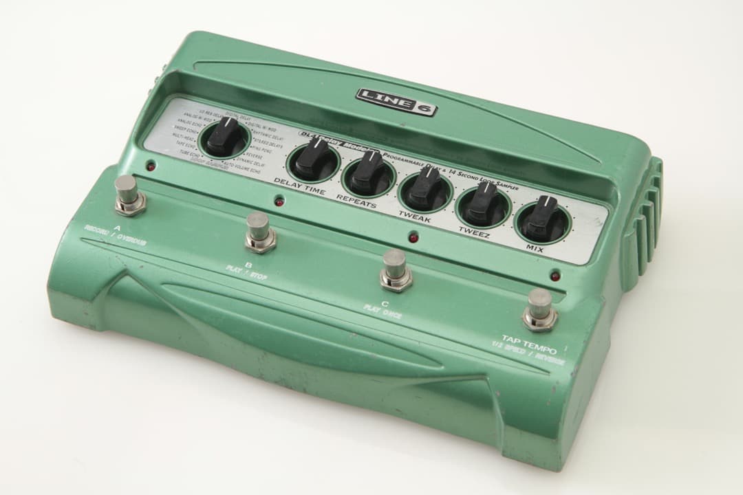 LINE 6 DL4 Delay Modeler 中古良品作動確認済み備品完備