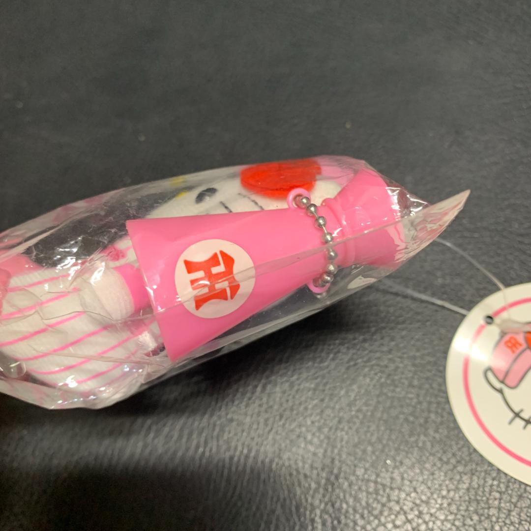レア ハローキティ　阪神タイガース　ピンク