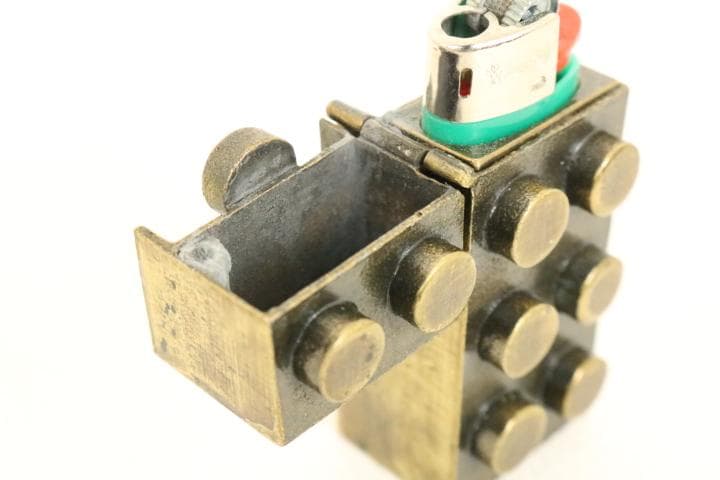 【新品】☆ビューティービースト：ロゴ刻　ブロック型　真鍮　ライターケース