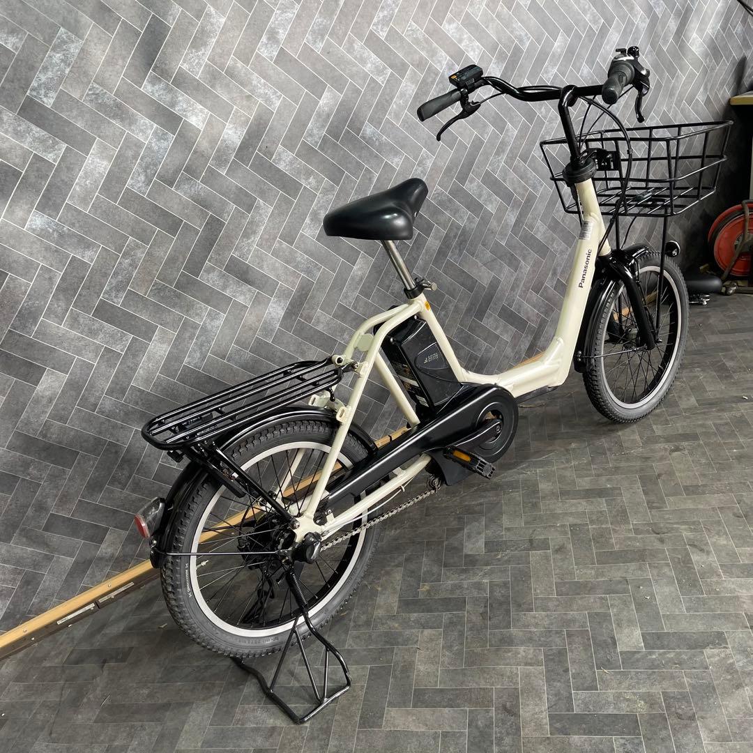アイボリー 電動アシスト自転車 前バスケット付き